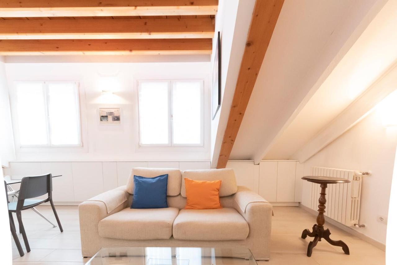 Mansarda Cola Apartment Milan Luaran gambar